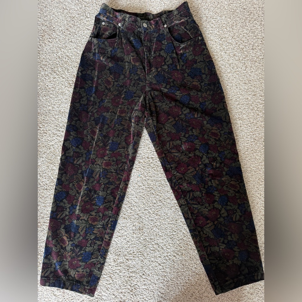 VTG Jones Wear Sport Floral Velveteen‎ Pants 27” Waist High Rise Whimsigoth